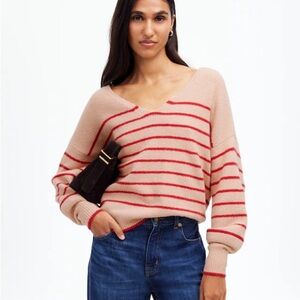Madewell Wedged V-Neck Sweater in Pale Blush Stripe